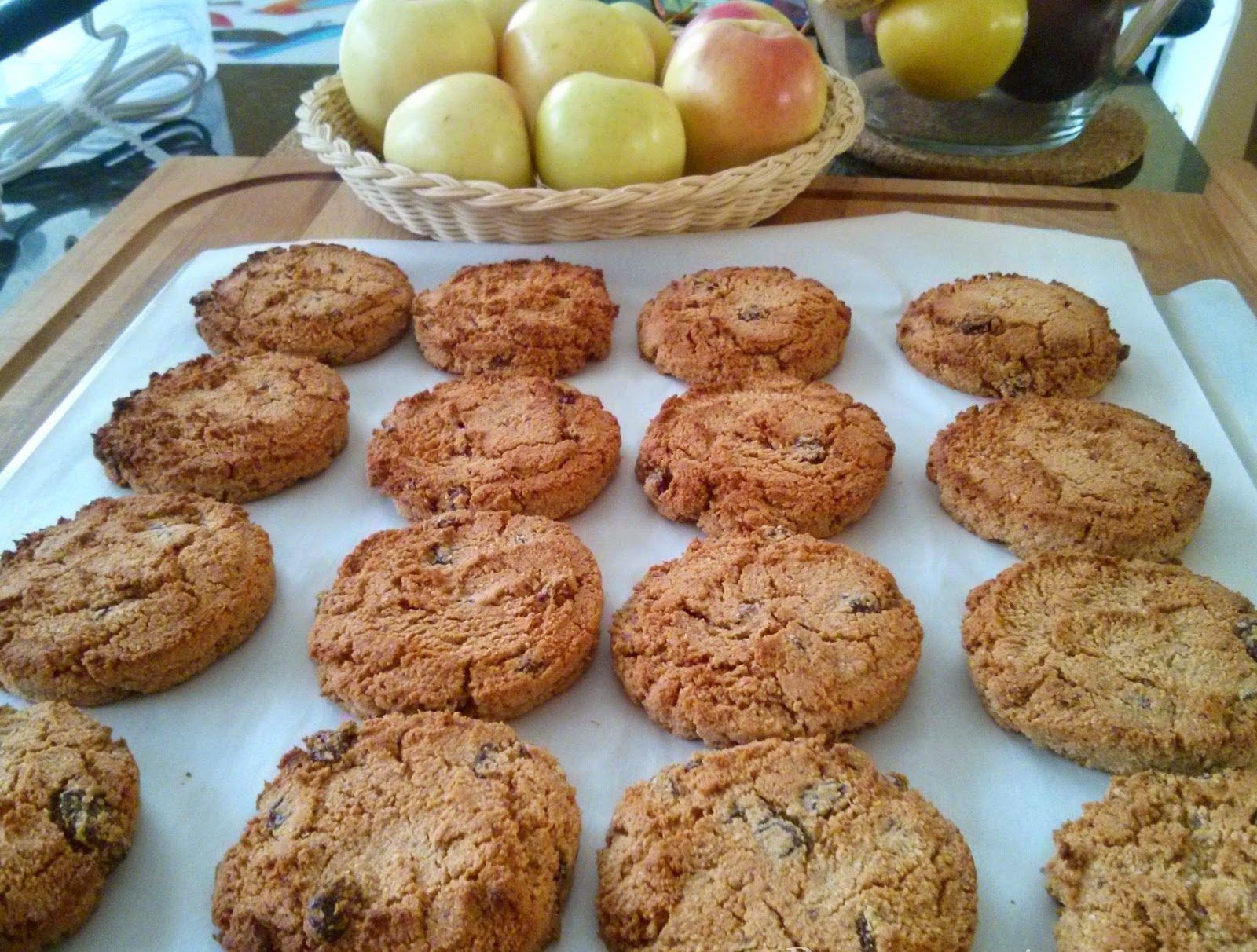 Healthy Almond Raisin Cookies All recipes blog